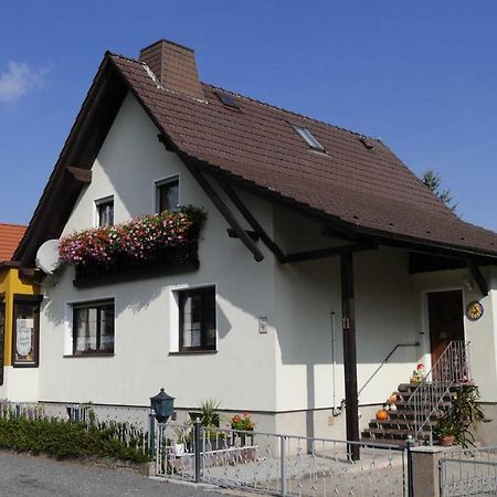 Private Ferienwohnung Fam.Wölke Sondershausen Exterior foto