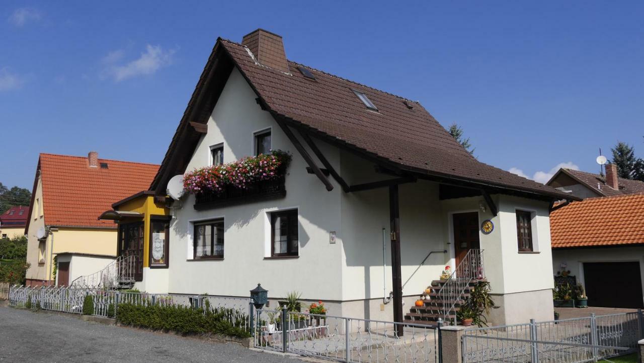 Private Ferienwohnung Fam.Wölke Sondershausen Exterior foto